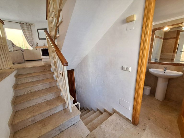 Town House for Sale in Nueva Andalucía, Malaga 20