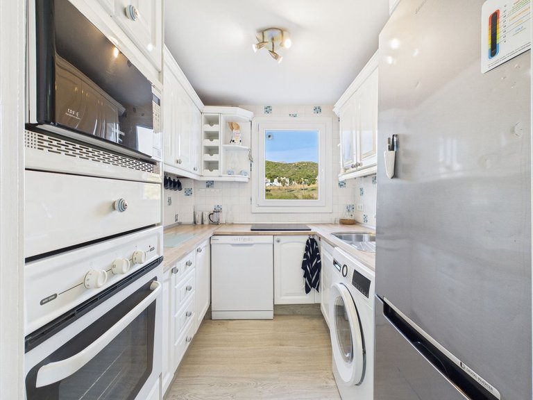 Apartment for  in La Duquesa, Malaga 3