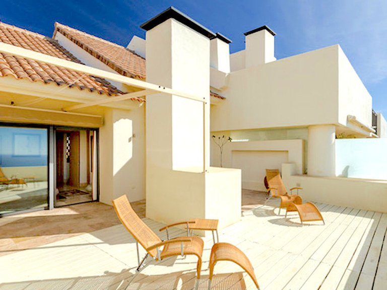 Apartment for Sale in Altos De Los Monteros, Malaga 12