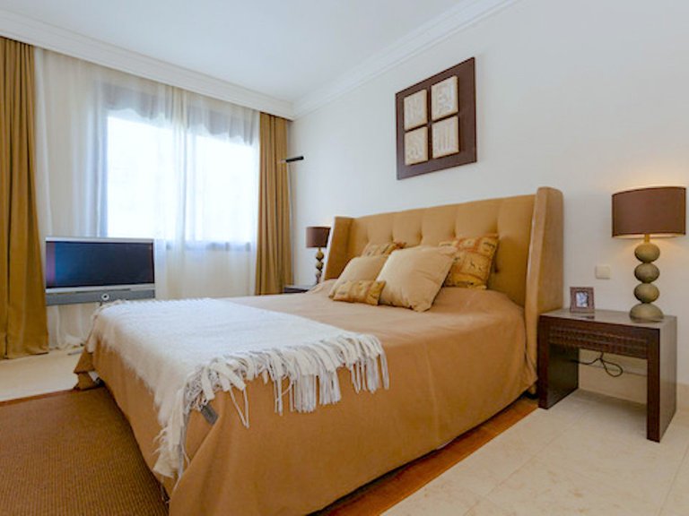 Apartment for Sale in Altos De Los Monteros, Malaga 4