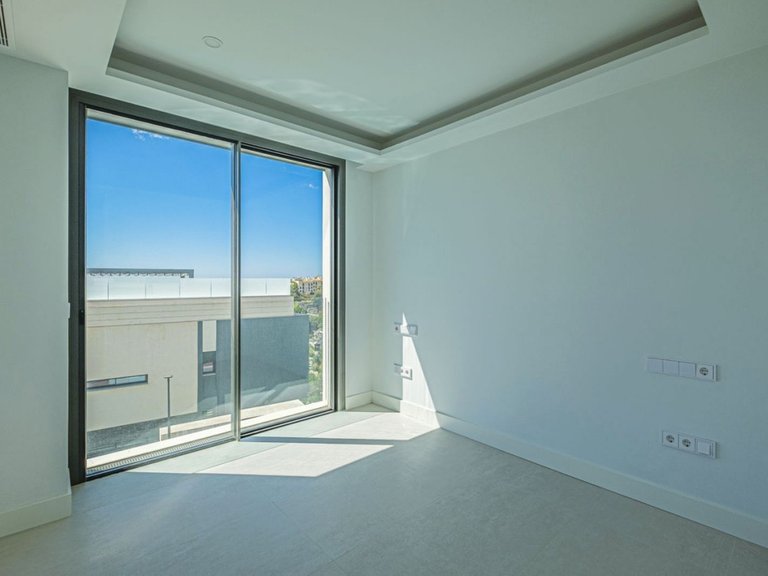 Town House for Sale in Benahavís, Malaga 14