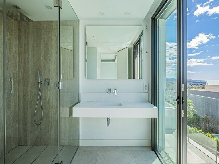 Town House for Sale in Benahavís, Malaga 16