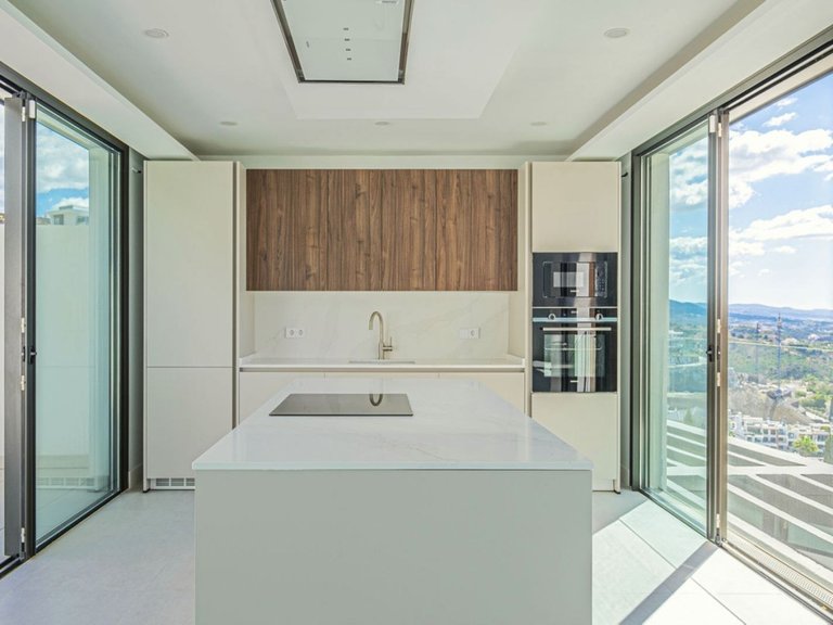 Town House for Sale in Benahavís, Malaga 2