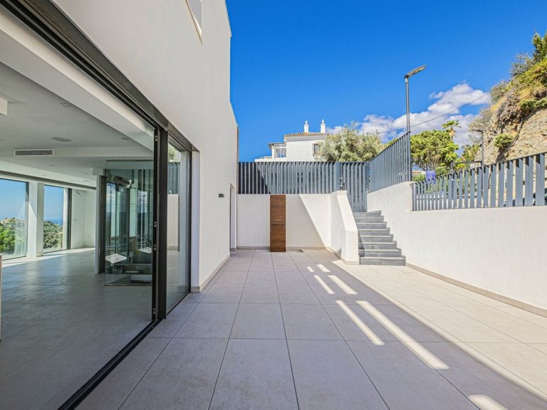 Town House for Sale in Benahavís, Malaga 22