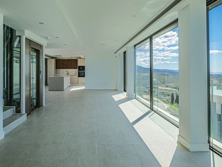 Town House for Sale in Benahavís, Malaga 7