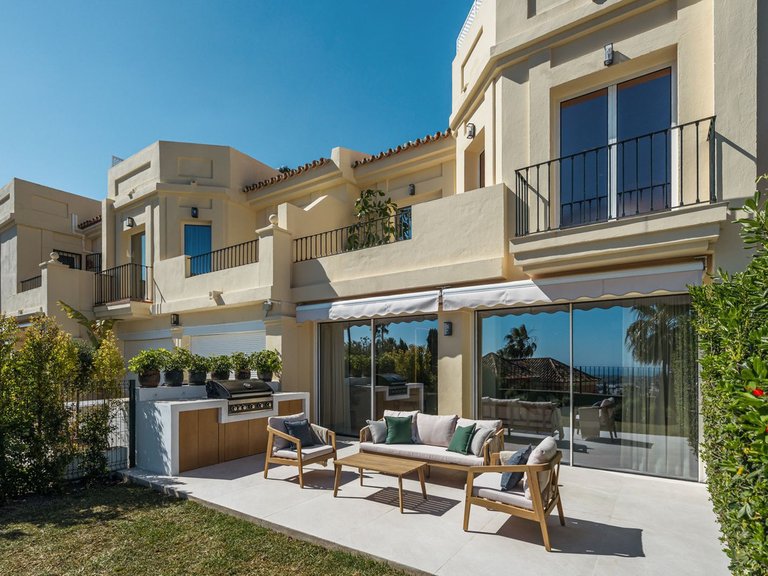 Town House for Sale in Benahavís, Malaga 1