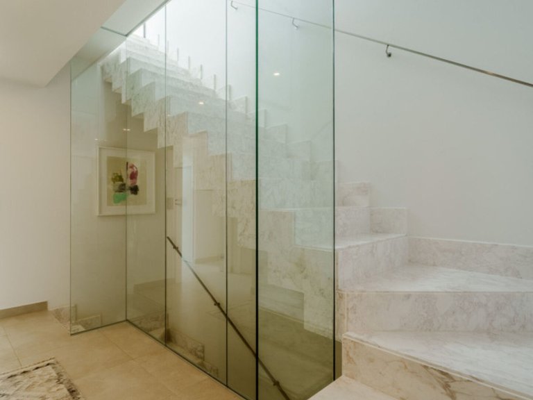 Villa for Sale in Puerto Banús, Malaga 12