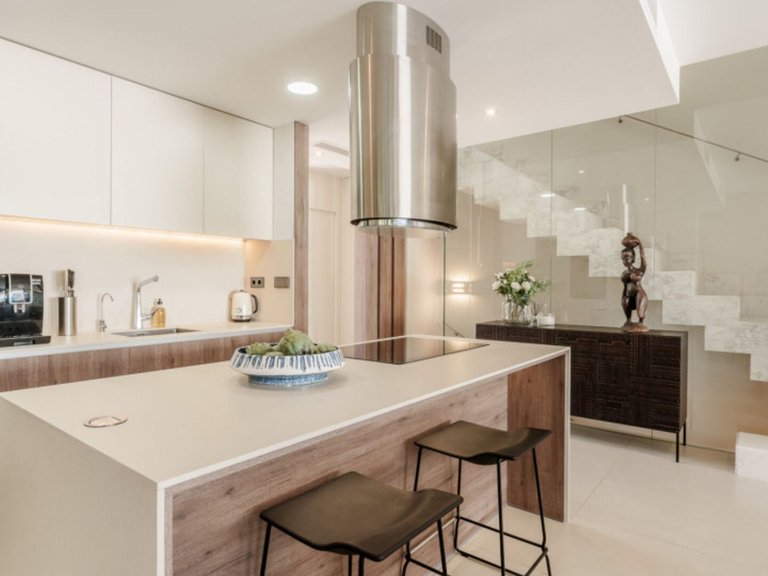 Villa for Sale in Puerto Banús, Malaga 27