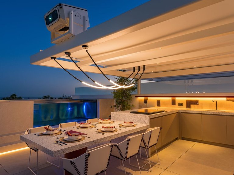 Villa for Sale in The Golden Mile, Malaga 46