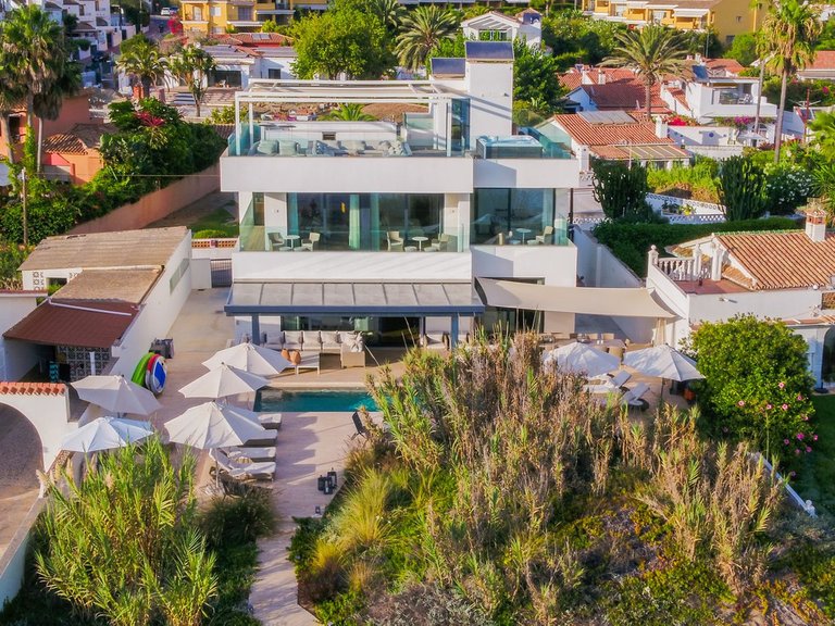 Villa for Sale in Las Chapas, Malaga 22