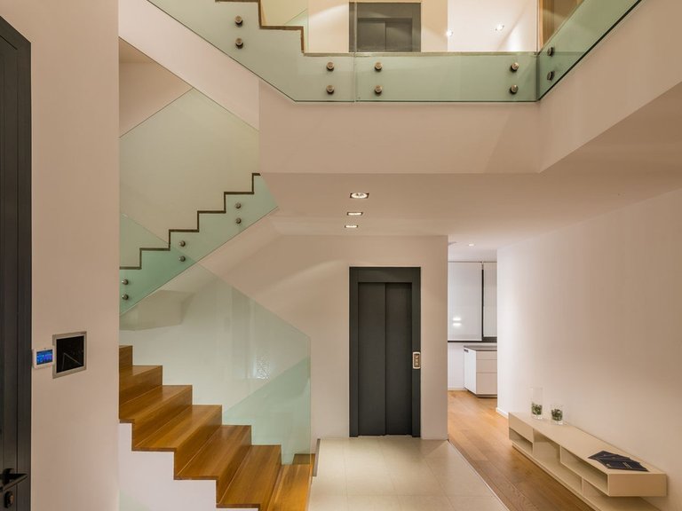 Villa for Sale in Las Chapas, Malaga 40