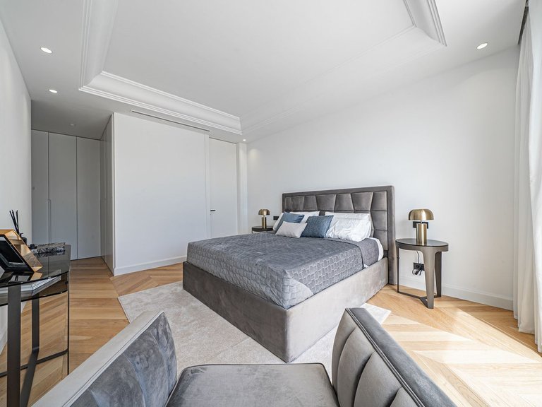 Villa for Sale in The Golden Mile, Malaga 39