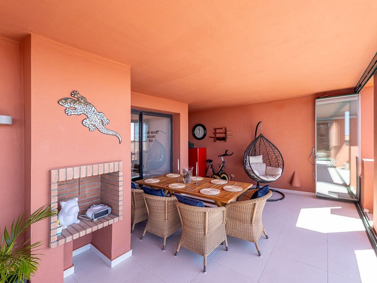 Apartment for Sale in Costa del Sol, Calahonda, Malaga 10