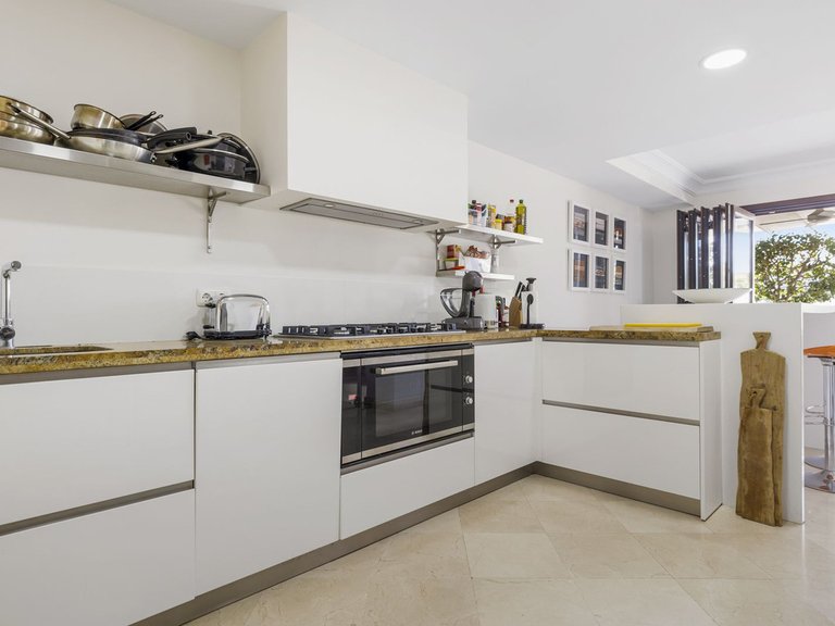 Town House for Sale in Benahavís, Malaga 4