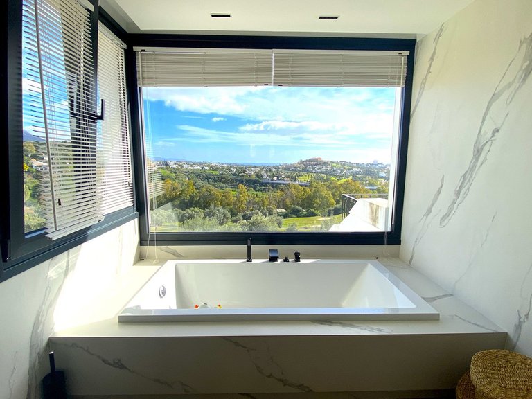 Apartment for Sale in Costa del Sol, La Quinta, Malaga 49