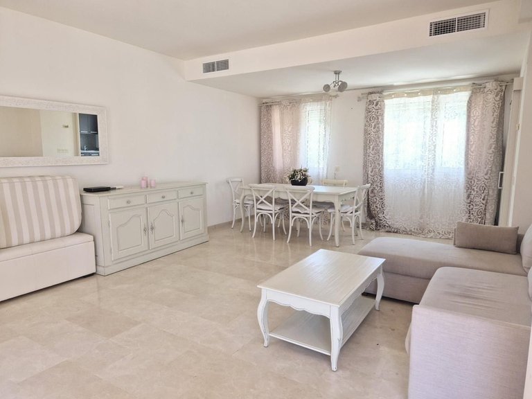 Wohnung zum Verkauf in Valle Romano, Malaga 3