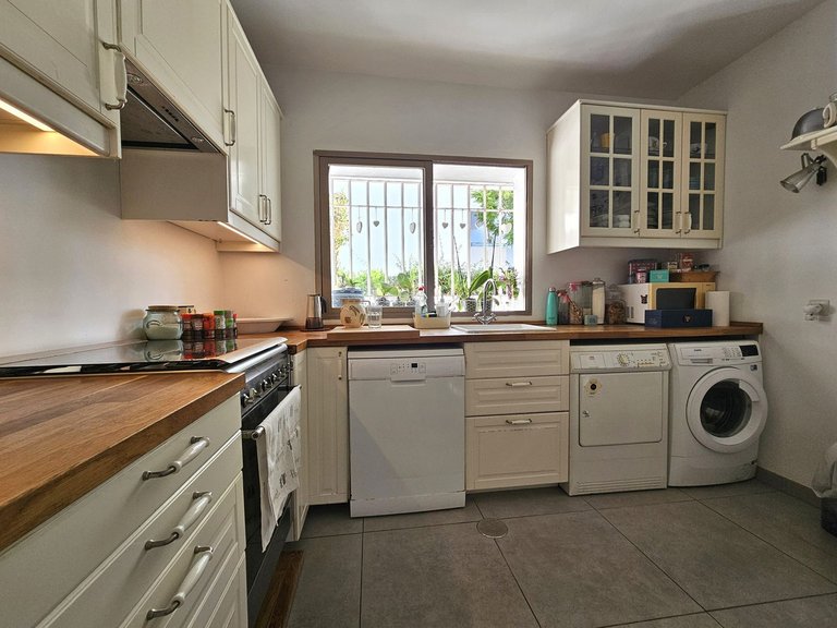 Town House for Sale in Nagüeles, Malaga 14