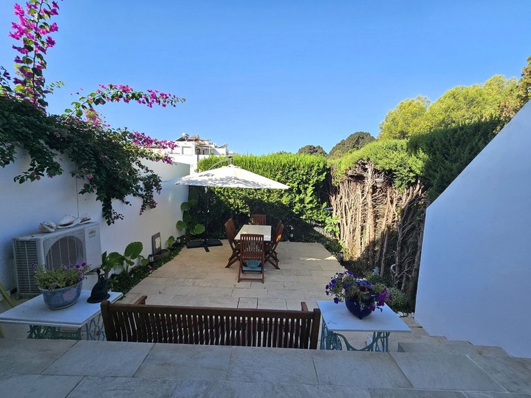 Town House for Sale in Nagüeles, Malaga 3