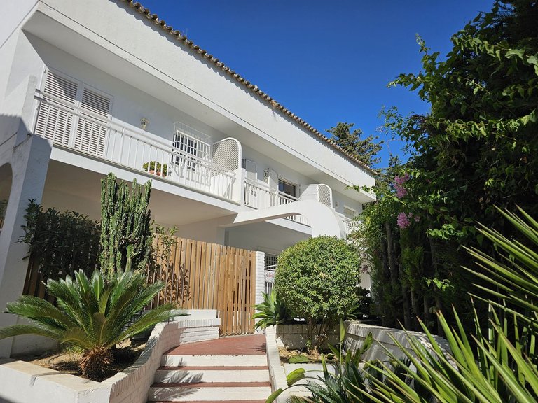 Town House for Sale in Nagüeles, Malaga 32