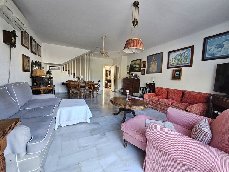 Town House for Sale in Nagüeles, Malaga 4