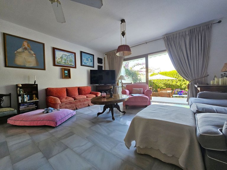 Town House for Sale in Nagüeles, Malaga 5