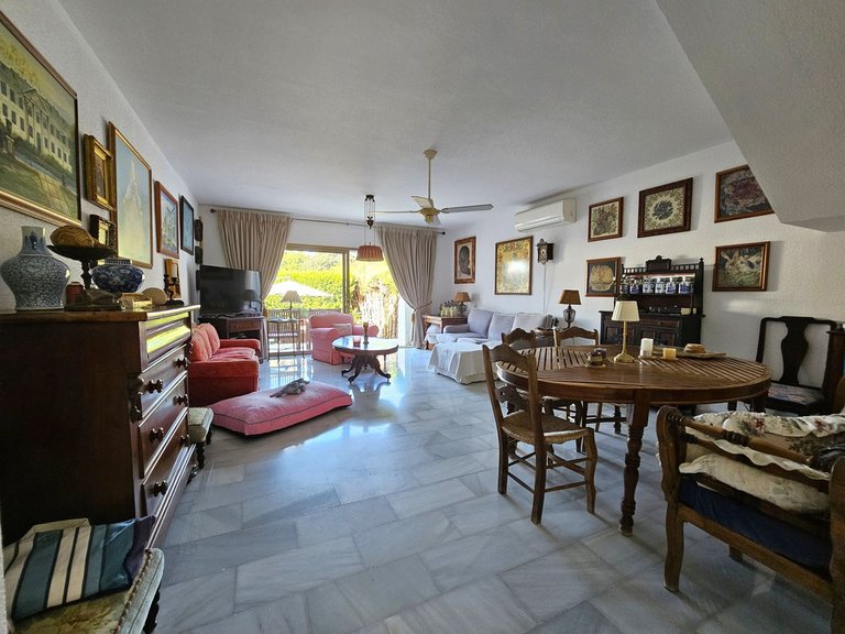 Town House for Sale in Nagüeles, Malaga 6