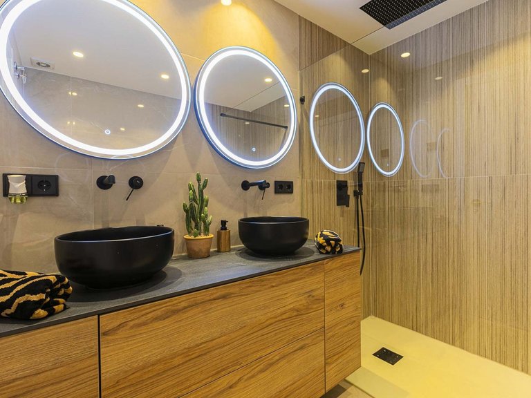 Apartment for Sale in Marbella, Malaga 19