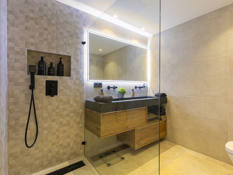 Apartment for Sale in Marbella, Malaga 23