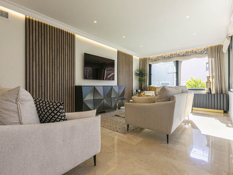 Apartment for Sale in Marbella, Malaga 26