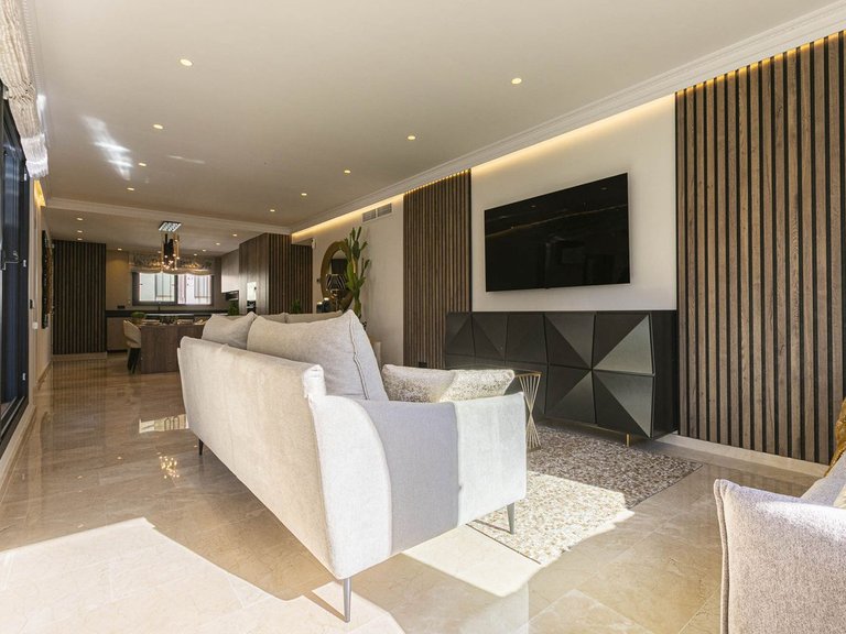 Apartment for Sale in Marbella, Malaga 28