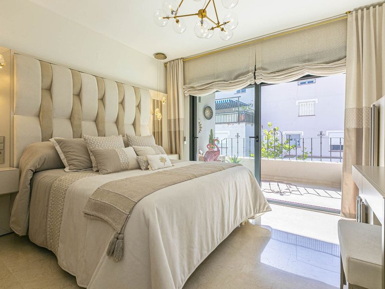 Apartment for Sale in Marbella, Malaga 8