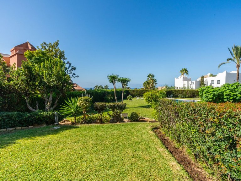 Apartment for Sale in Reserva De Marbella, Malaga 11