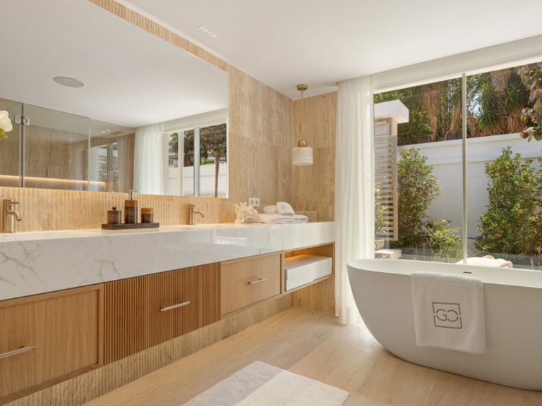 Villa for Sale in Marbella, Malaga 14