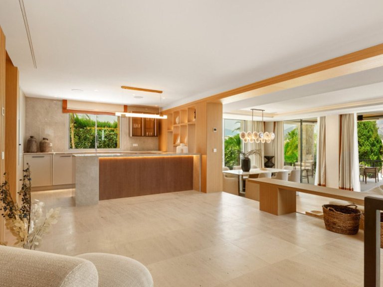 Villa for Sale in Marbella, Malaga 2