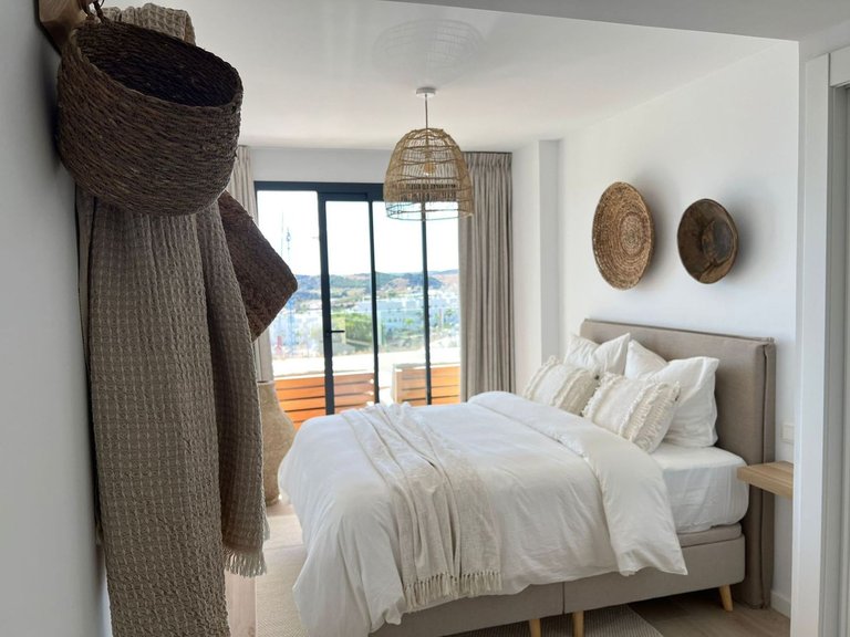 Apartment for Sale in Estepona, Malaga 8