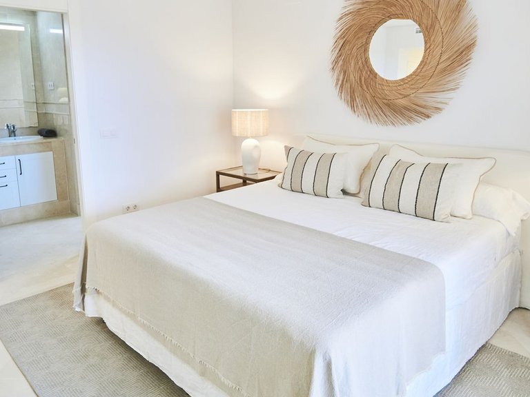 Penthouse for Sale in Marbella, Malaga 17