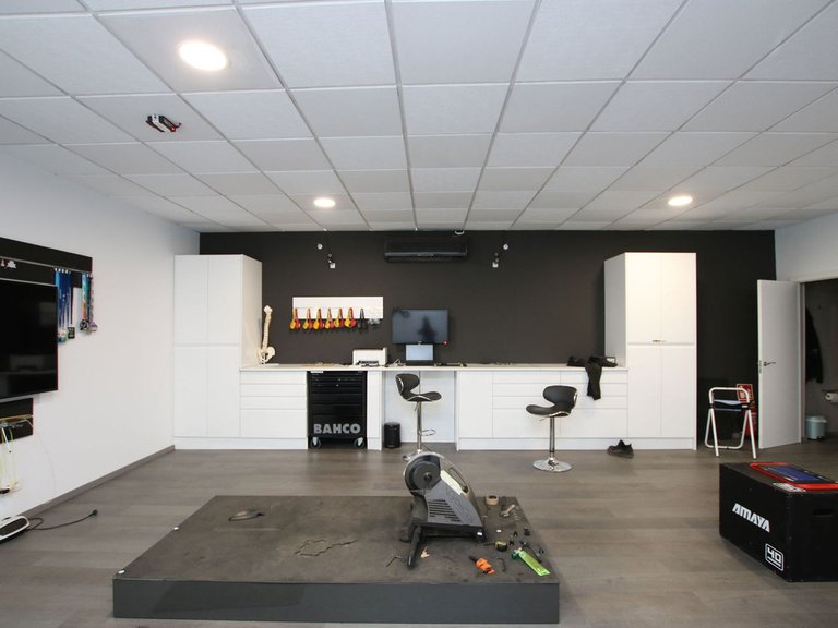 Commercial for Sale in Alhaurín El Grande, Malaga 19