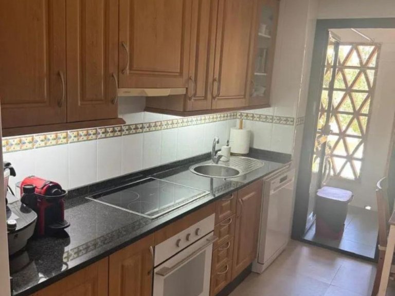 Apartment for Sale in Selwo, Malaga 5