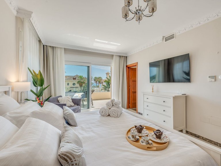 Villa for Sale in Costa del Sol, Marbesa, Malaga 10