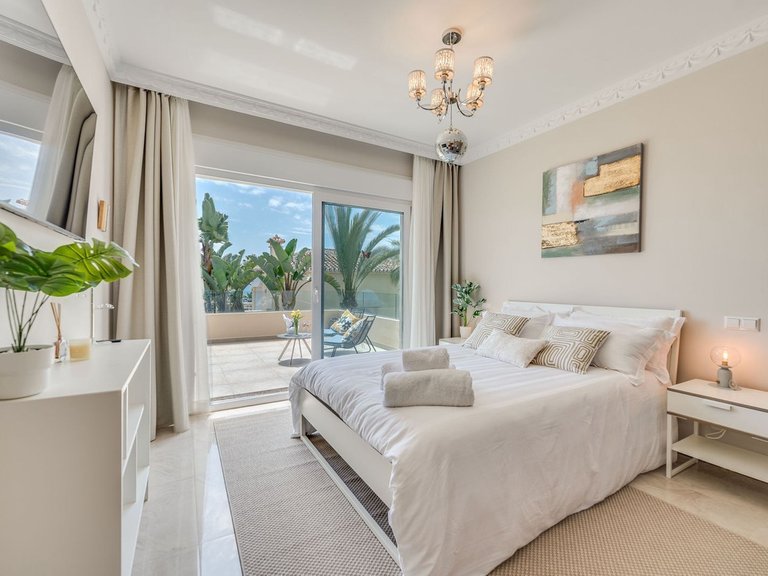 Villa for Sale in Costa del Sol, Marbesa, Malaga 12