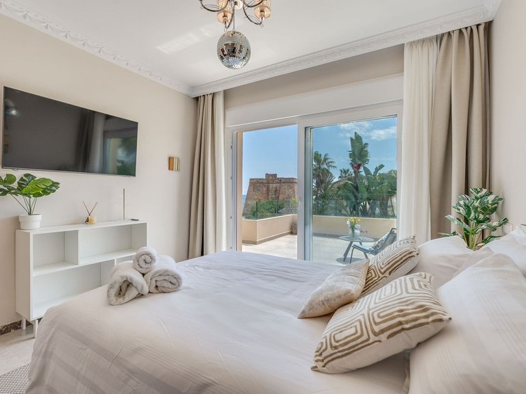 Villa for Sale in Costa del Sol, Marbesa, Malaga 13