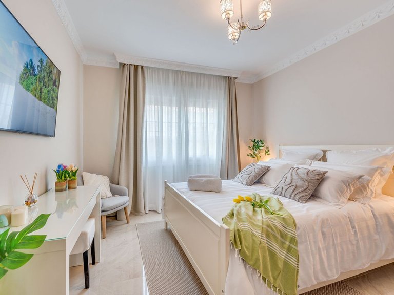 Villa for Sale in Costa del Sol, Marbesa, Malaga 18