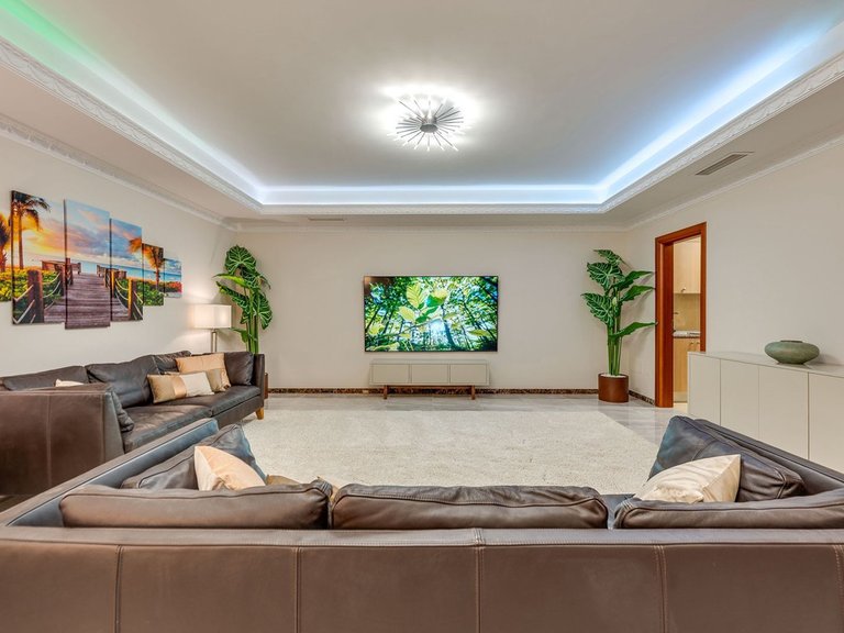 Villa for Sale in Costa del Sol, Marbesa, Malaga 26