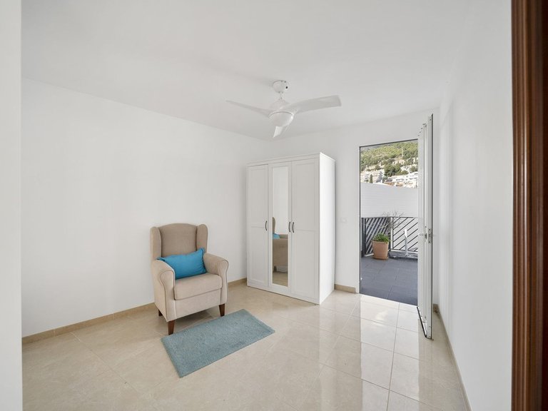 Town House for Sale in Costa del Sol, Benalmadena Pueblo, Malaga 10