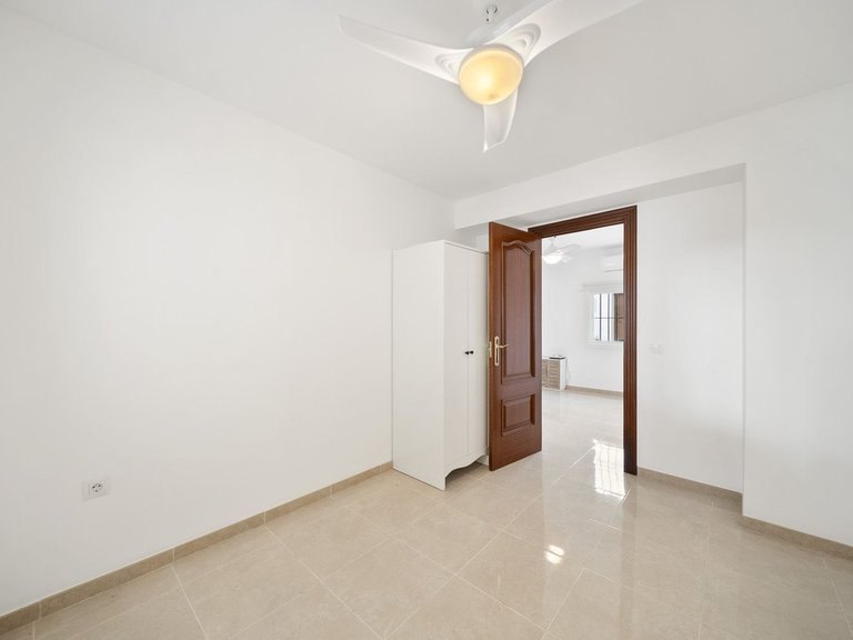 Town House for Sale in Costa del Sol, Benalmadena Pueblo, Malaga 14