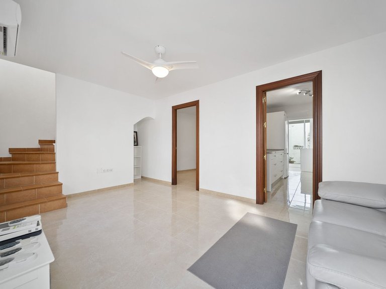 Town House for Sale in Costa del Sol, Benalmadena Pueblo, Malaga 5