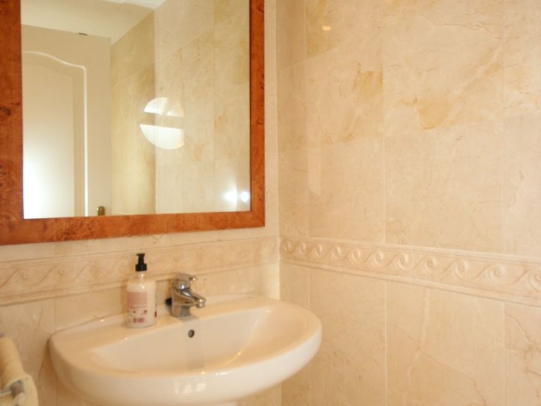 Town House for Sale in El Rosario, Malaga 11