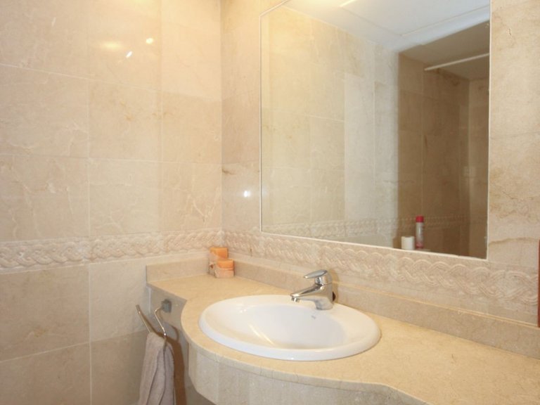 Town House for Sale in El Rosario, Malaga 26