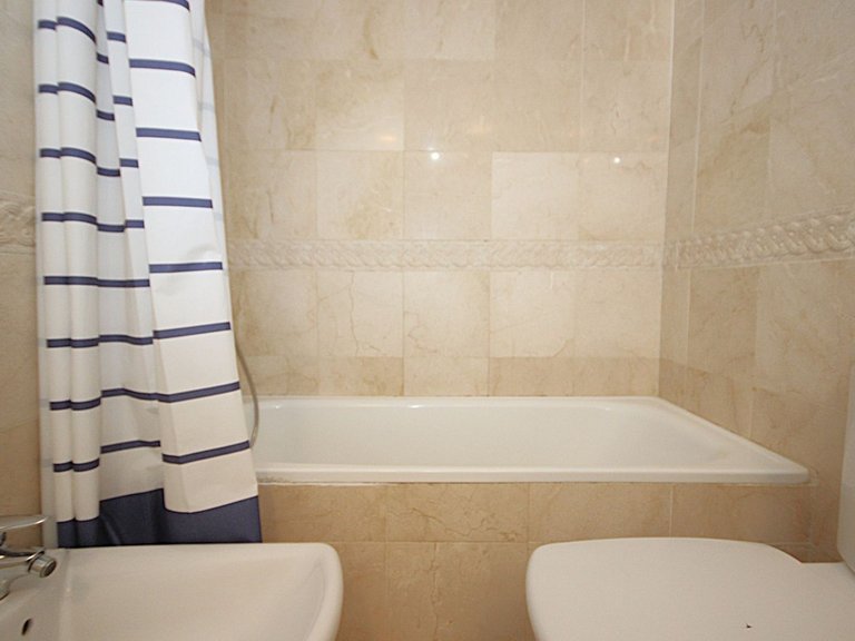 Town House for Sale in El Rosario, Malaga 27