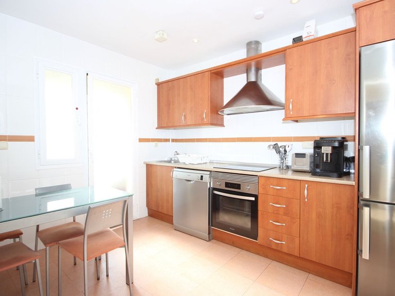 Town House for Sale in El Rosario, Malaga 9